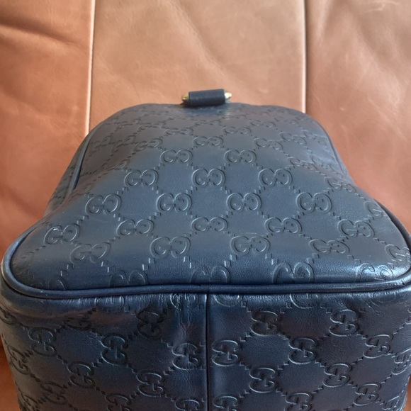 💙Beautiful Authentic GUCCI Guccissima Navy Boston Bag💙💙 - Picture 7 of 13
